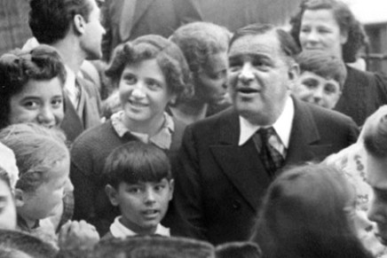 Living Healthy Longer: It Takes&nbsp;Community